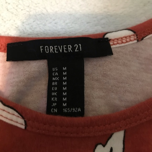 Sleeveless Crop top - Picture 2 of 3